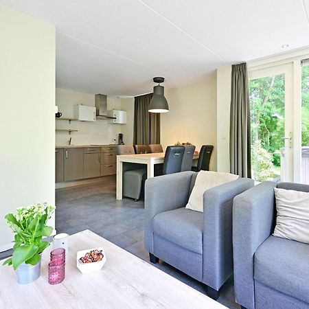 Chalet With Gorgeous View Of The Natural Surroundings Weerselo Bagian luar foto
